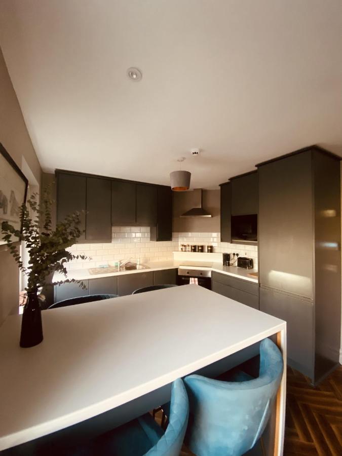 3 Bedroom Luxury Apartment Main Street Cashel  Esterno foto