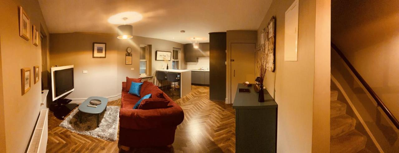 3 Bedroom Luxury Apartment Main Street Cashel  Esterno foto